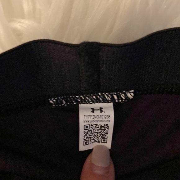 3 pair woman’s Gym shorts bundle - Picture 11 of 11